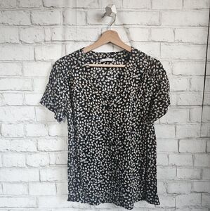 ☆ DANILO Leaf Print Button-Down Shirt